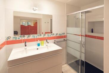 تختخواب و صبحانه H2o Chambres D Hôtes