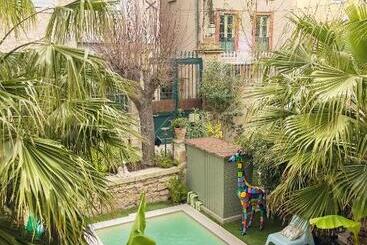 تختخواب و صبحانه H2o Chambres D Hôtes