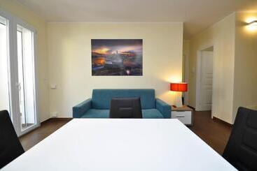 Felicity Residence
