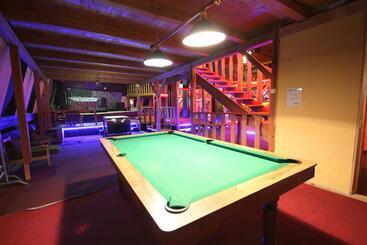 Hostel Klondike