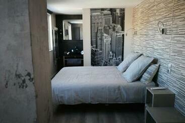 Pension 5&5 Rooftop