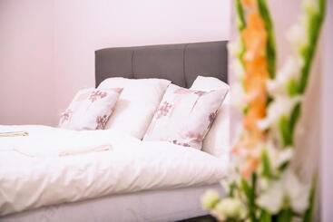 پانسیون Eden Center Home