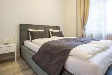 پانسیون Eden Center Home