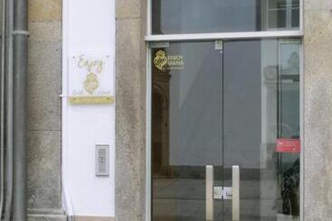 پانسیون Enjoy Viana Guest House