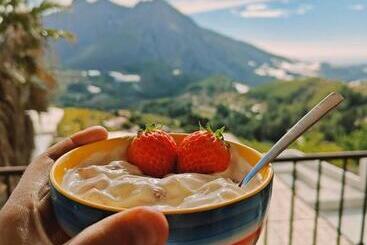 تختخواب و صبحانه Finca Oliva