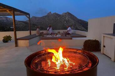 تختخواب و صبحانه Finca Oliva