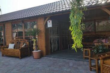 تختخواب و صبحانه Het Filipijns Slaaphuisje