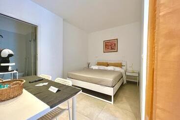 تختخواب و صبحانه Le 4 Stagioni Rooms