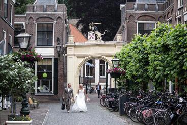 تختخواب و صبحانه Nr22 Leiden