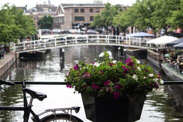 تختخواب و صبحانه Nr22 Leiden