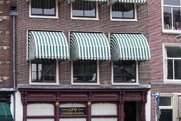 تختخواب و صبحانه Nr22 Leiden