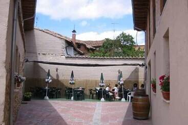هتل Rural Fuente Del Val