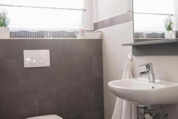 پانسیون Komfortable Apartment Wohnung