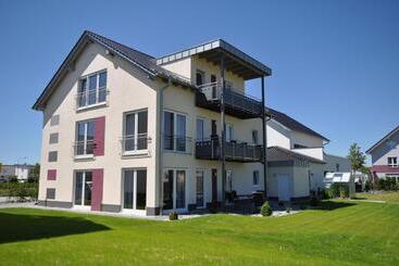پانسیون Komfortable Apartment Wohnung