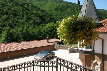 پانسیون Apartments Reida