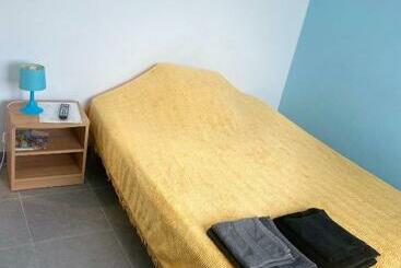 تختخواب و صبحانه Chambres D Hôtes Drome