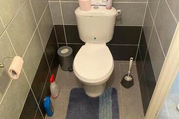 تختخواب و صبحانه Chambres D Hôtes Drome