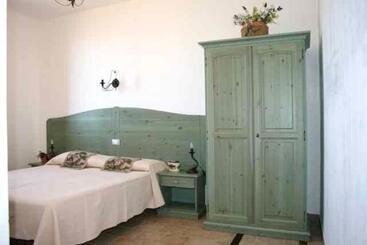 هتل B&b Baglio Maragani