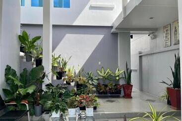 پانسیون Anavada Apartment Davao City