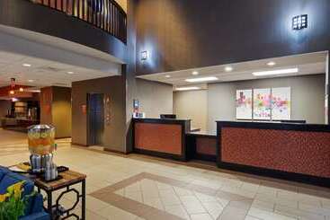 هتل Best Western Plus Austin Airport Inn & Suites