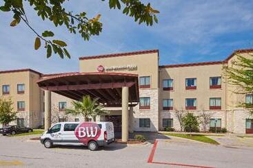 هتل Best Western Plus Austin Airport Inn & Suites