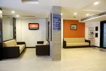 Click Hotel Yuvraj
