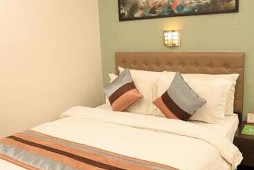 Click Hotel Yuvraj