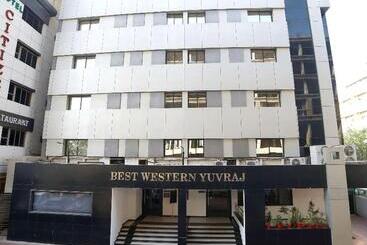 Click Hotel Yuvraj