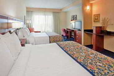 هتل Courtyard Austin Airport