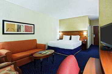 هتل Courtyard Austin Airport