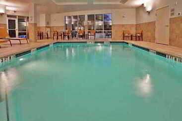 هتل Courtyard By Marriott Austin Parmer Tech Ridge