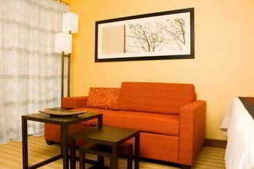 هتل Courtyard By Marriott Austin Parmer Tech Ridge