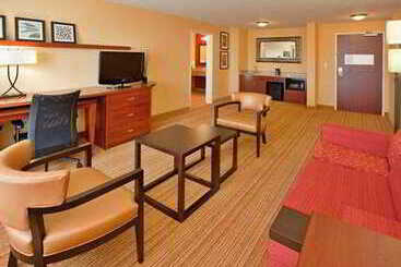 هتل Courtyard By Marriott Austin Parmer Tech Ridge