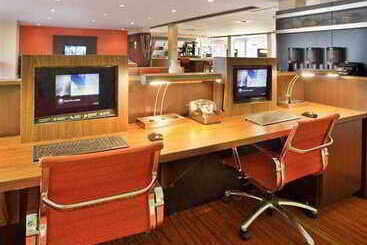 هتل Courtyard By Marriott Austin Parmer Tech Ridge