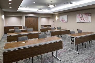 هتل Courtyard By Marriott Austin Parmer Tech Ridge