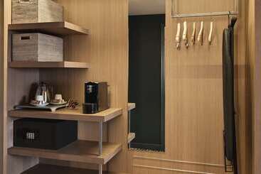 هتل Doubletree By Hilton Lyon Eurexpo & Spa