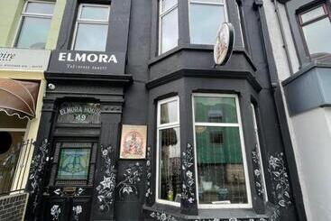 هتل Elmora House