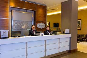هتل Hampton By Hilton London Croydon