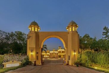 فندق Heritage Village Resort & Spa Manesar Gurgaon