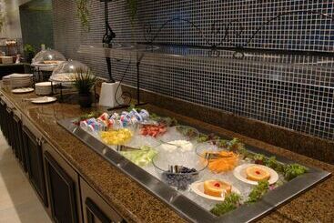 هتل Hilton Garden Inn Jacksonville Downtown Southbank