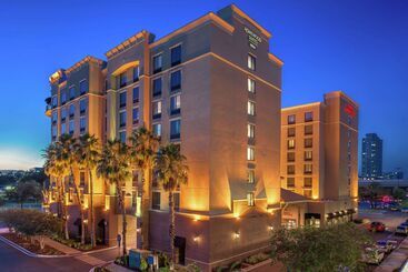 هتل Hilton Garden Inn Jacksonville Downtown Southbank