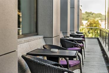 هتل Holiday Inn Kyiv By Ihg