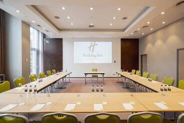 هتل Holiday Inn Kyiv By Ihg