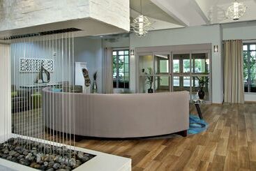 هتل Homewood Suites By Hilton Ft.lauderdale Airportcruise Port