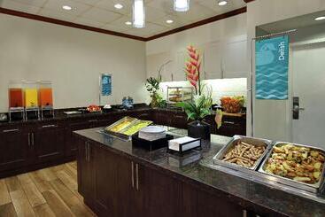 هتل Homewood Suites By Hilton Ft.lauderdale Airportcruise Port