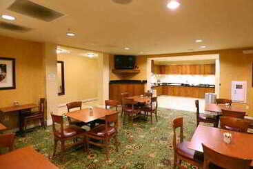 هتل Residence Inn By Marriott Denver Airport At Gateway Park