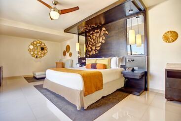 هتل Royalton Punta Cana, An Autograph Collection Allinclusive Resort & Casino