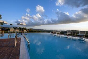 هتل Saturnia Tuscany