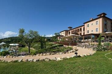 هتل Saturnia Tuscany