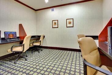 בית מלון כפרי Staybridge Suites Tucson Airport, An Ihg